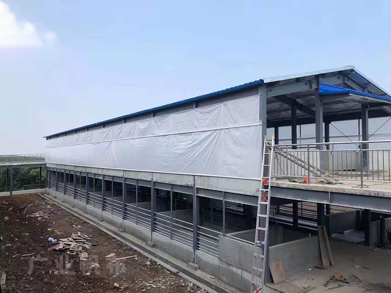 豬場卷簾布